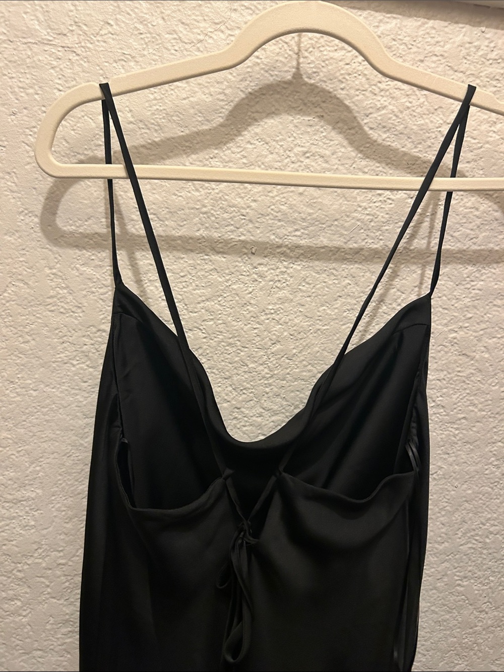 WILLOW & CLAY NWT Black Satin Cowl Slip Maxi Dress Sz LARGE - Picture 7 of 8